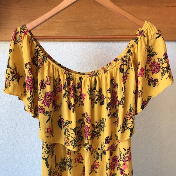 Torrid Off-the-Shoulder Floral Blouse with Ruffle - Picture 2 of 9
